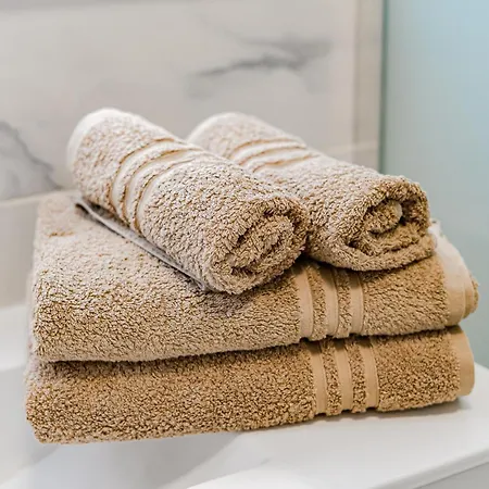 Hermitage Homes Vlg *