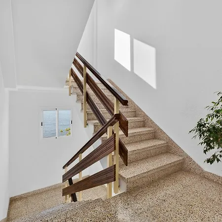 Apartament Hermitage Homes Vgl